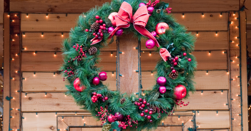 Christmas Decoration Ideas for entrance of your vacation rental property